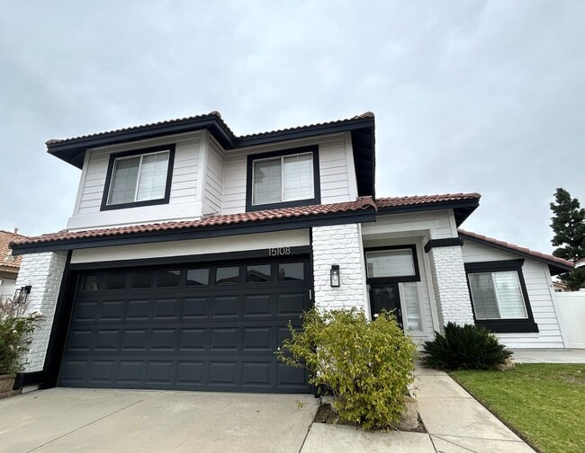 Building Photo - 15108 Ficus St