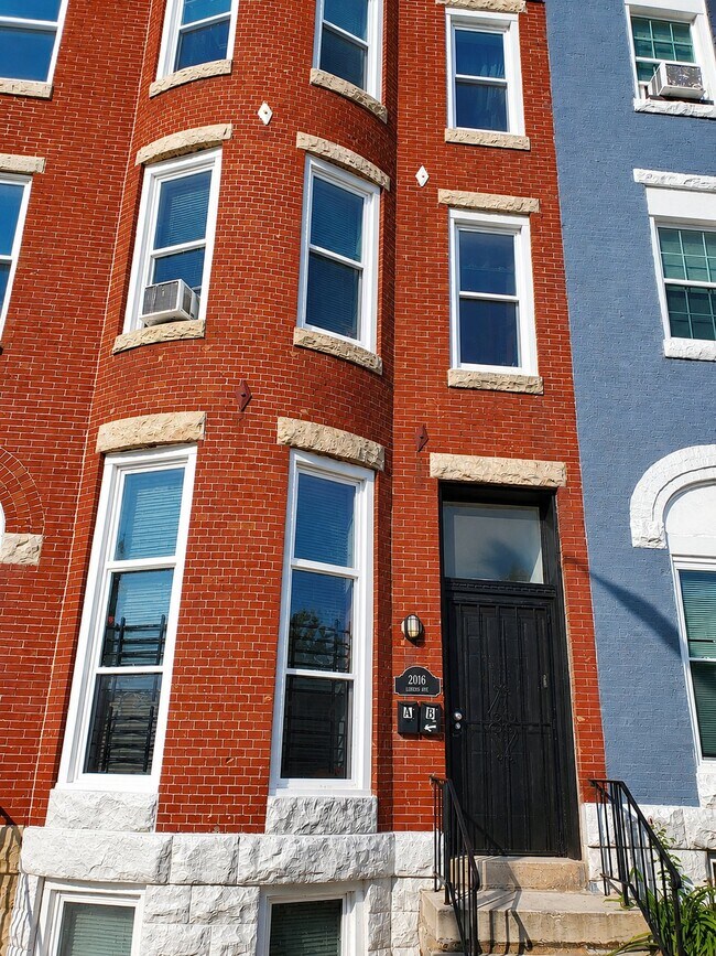 Building Photo - 2016 Linden Ave