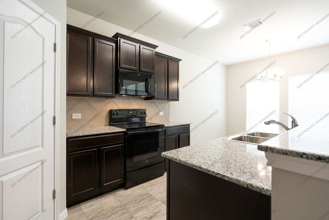 Photo - 7429 Hudson Grove Dr