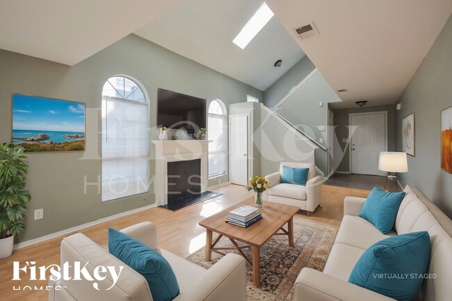 Photo - 1240 Woodstream Dr