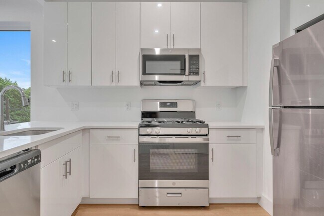 Photo - 3309 Liberty Ave Unit 407