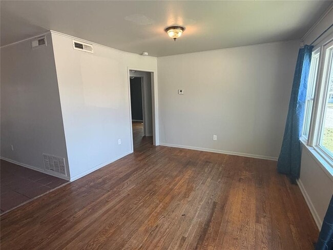 Photo - 3929 NW 32nd St