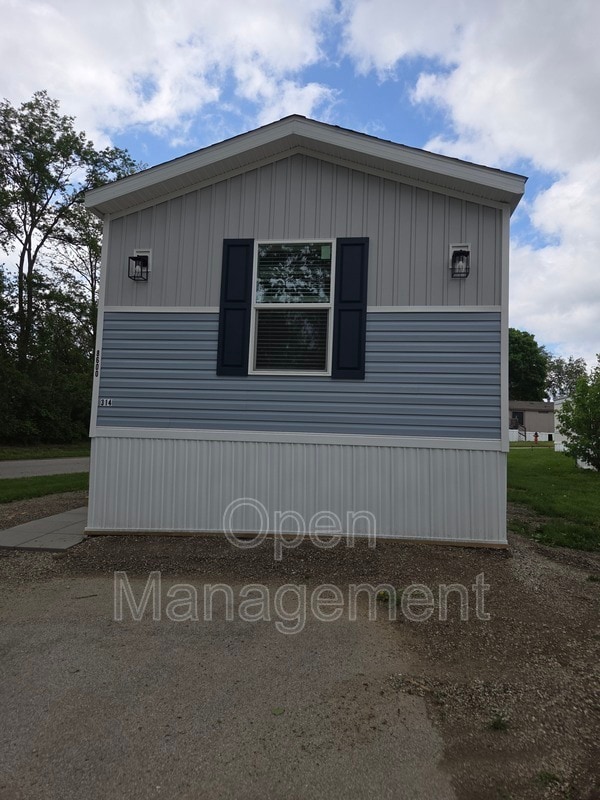 Photo - 8701 NE 107th Pl