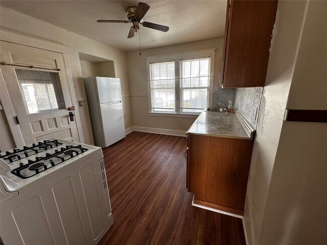 Photo - 43 Emma St Unidad 2