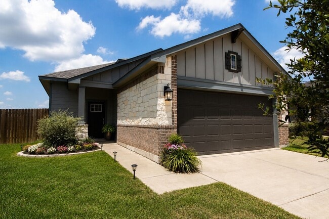 14706 Pinion Ct