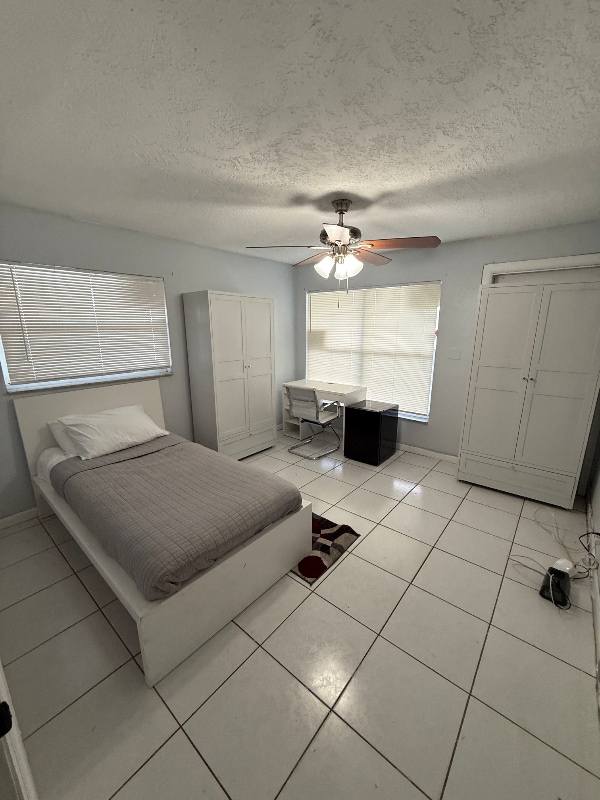 Photo - 548 NW 2nd Way Unidad A-5