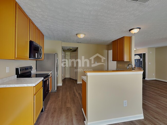 Photo - 1651 Allegro Way