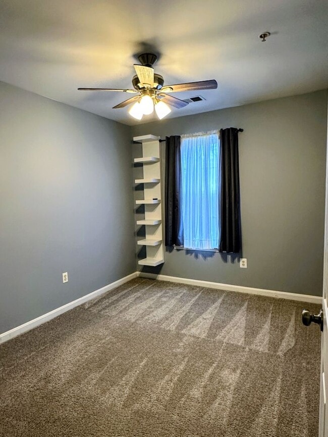 Photo - 3-Story End Unit Townhouse