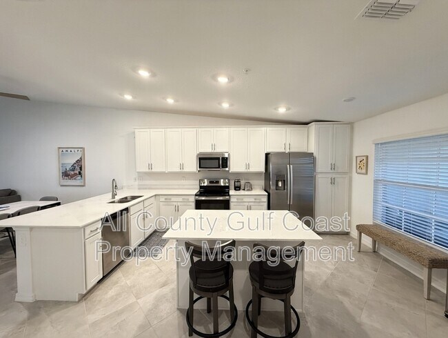 Photo - 12550 Galapagos Ct