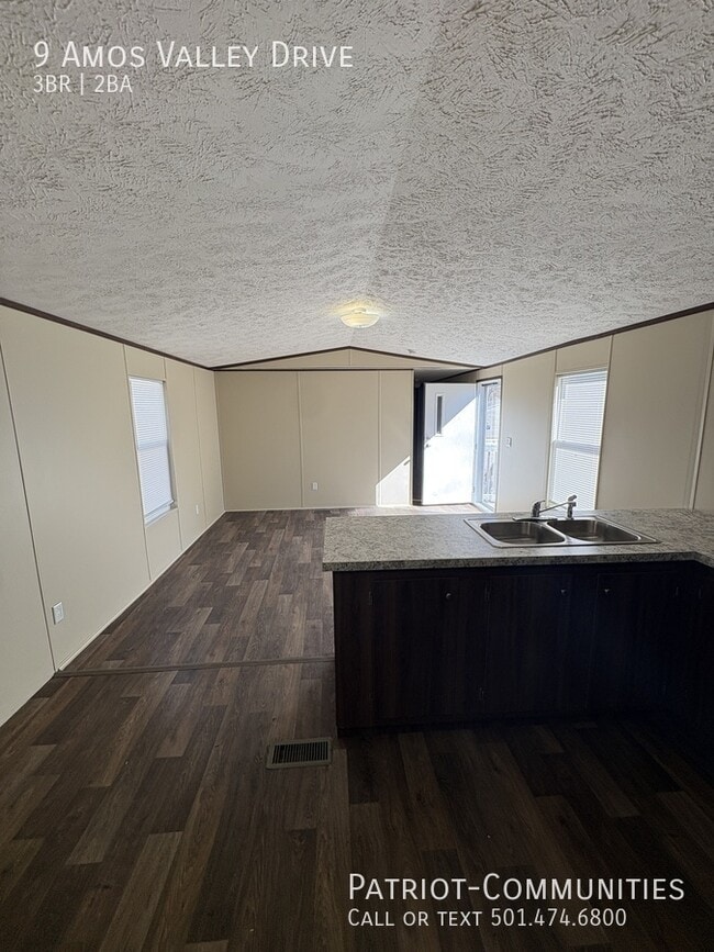 Photo - 9 Amos Valley Dr