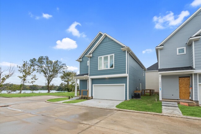Building Photo - 10095 Serrano Pk Dr Rental