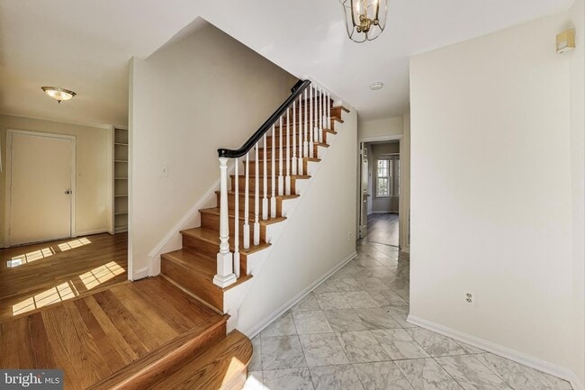 Photo - 10323 Snowpine Way