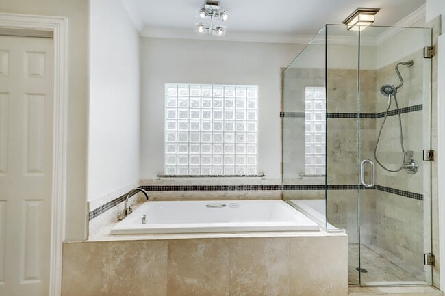 Photo - 13419 Amber Queen Ln