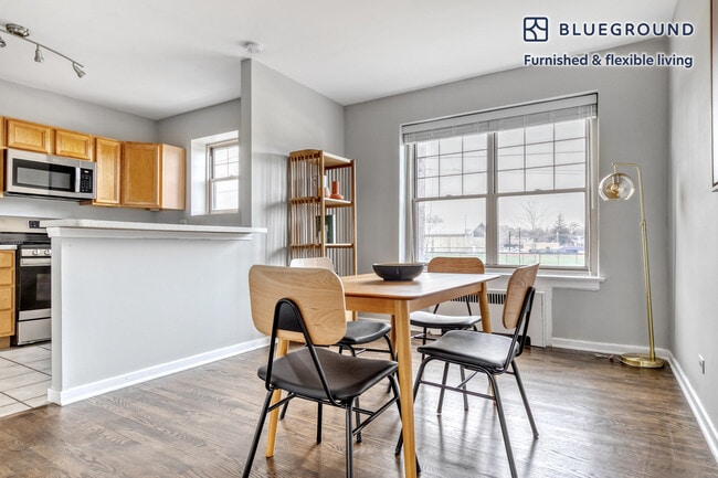 Photo - 2762 Hampton Pkwy Unidad SI FL1-ID521