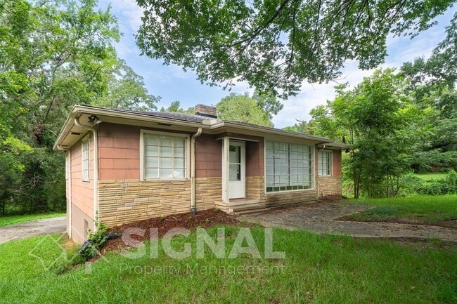 Photo - 1156 Skyline Dr