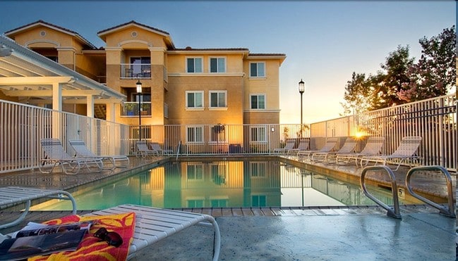 Summercrest Apartments