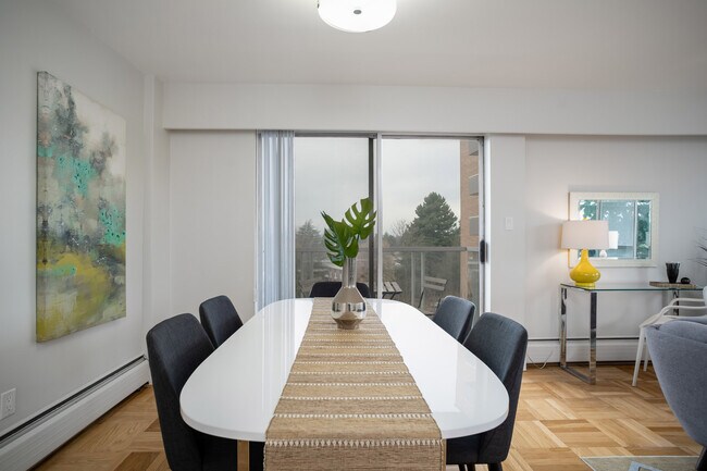 Photo - Shannon Tower Unit 00501