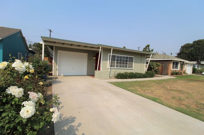 Quaint Santa Paula Home - Quaint Santa Paula Home