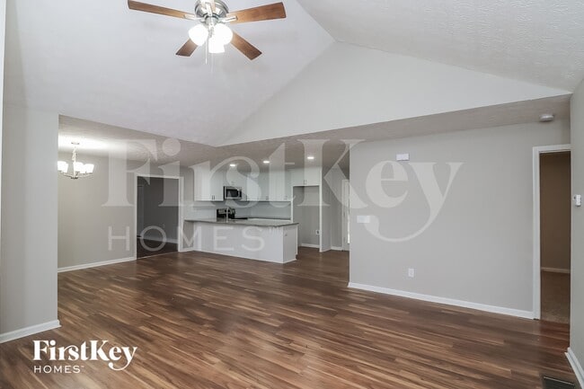Photo - 3152 Hamilton Rd NW