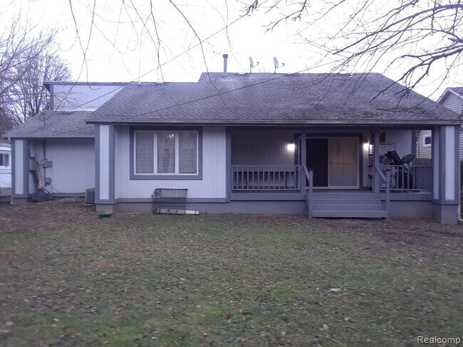 Photo - 3238 Platt Rd