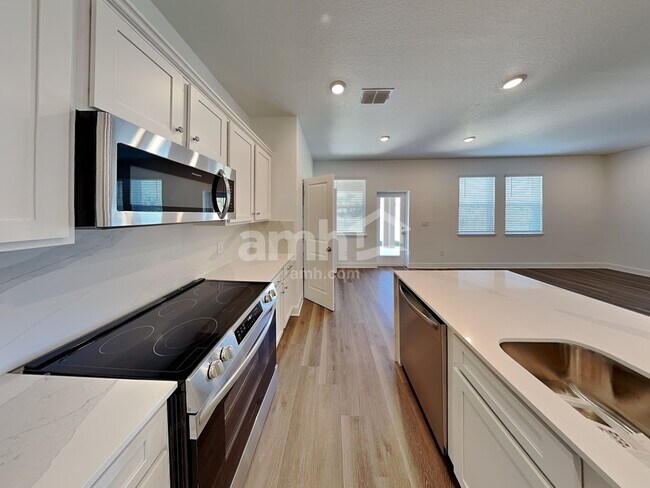 Photo - 16446 Cheyanne Ct