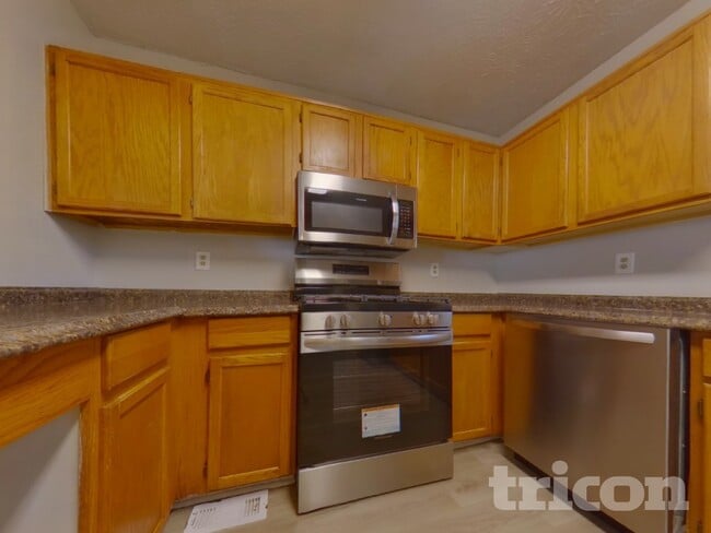 Photo - 158 Sweetwater Cir