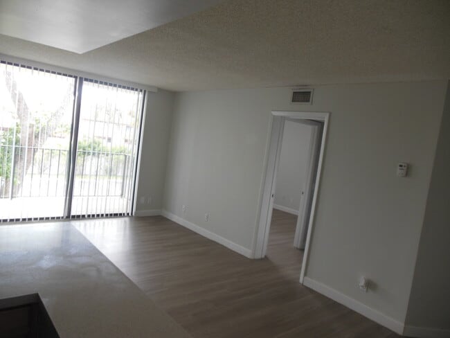 Photo - TWO BEDROOM TWO BATHROOM! WATERFRONT COMMUNITY Unit 25
