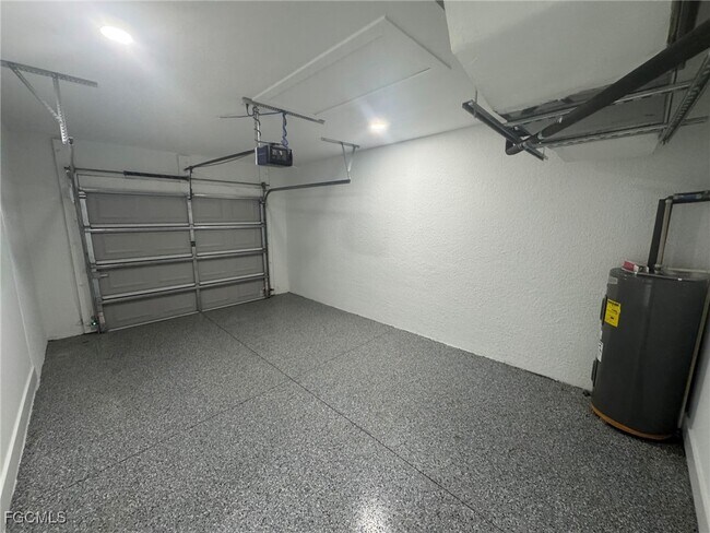 Photo - 727 Gordon Ave S