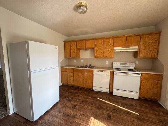 3400 Cantabrian Dr Unit D