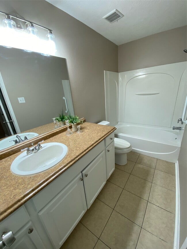 Photo - 8825 E Buffalo Cir