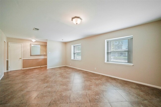 Photo - 1319 Spillers Ln