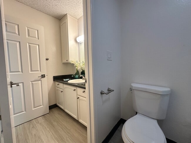 Bel Mark Apartments
