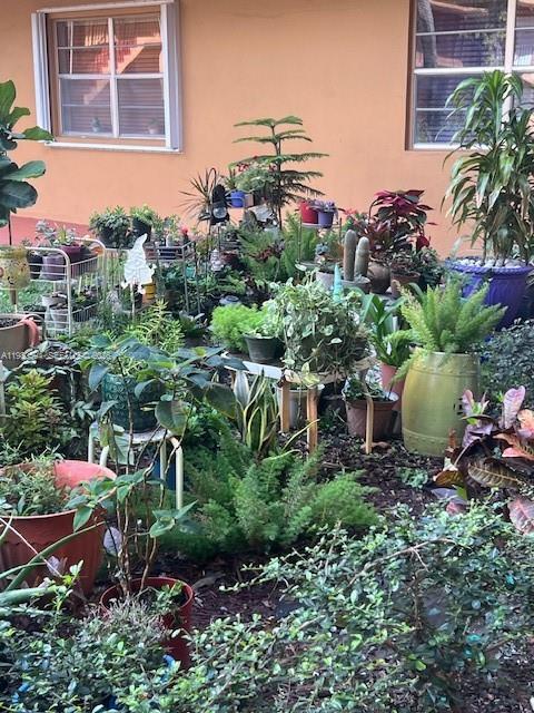 Photo - 1280 W 54th St Unit 122B