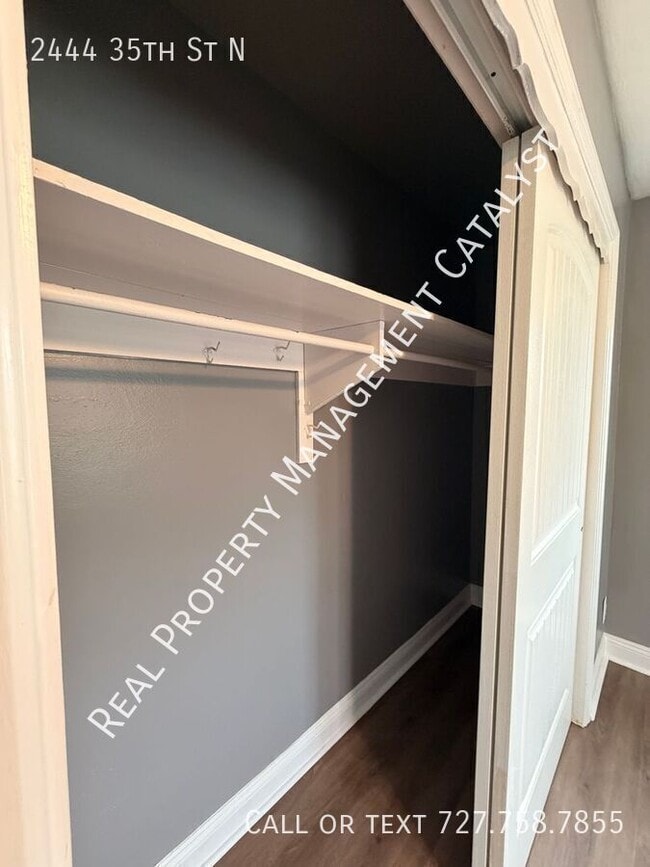 Photo - 2444 35th St N