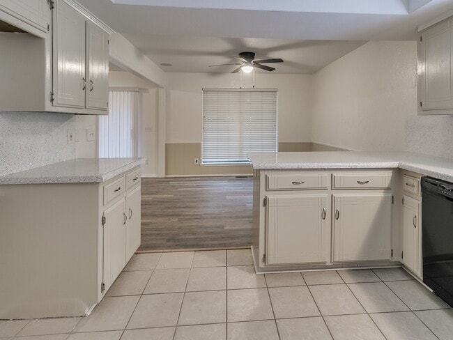 Photo - 4 Bedroom Home with Space Inside and Out! ...