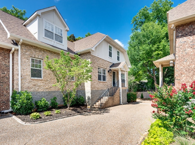 Photo - 172 Woodmont Blvd