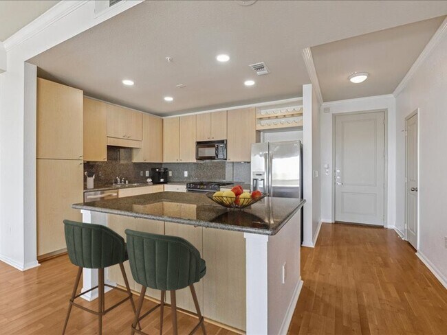 Photo - 3505 Sage Rd Unit 1603