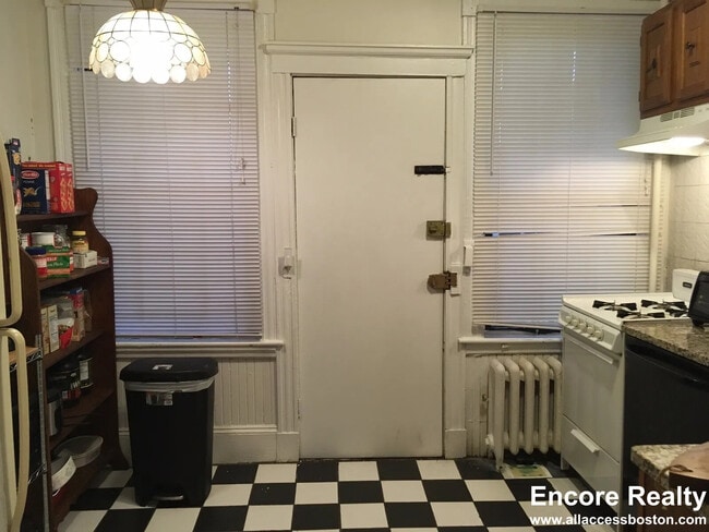 Photo - 47 Gordon St Unit 3