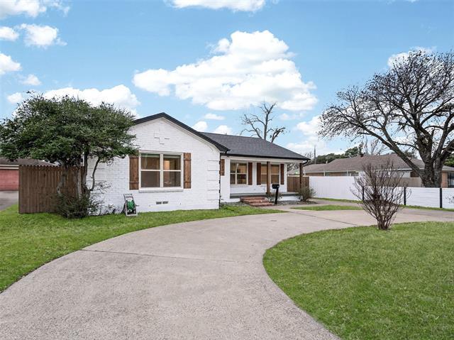 Photo - 1808 Oates Dr