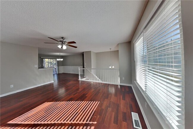 Photo - 1050 Augusta Woods Dr