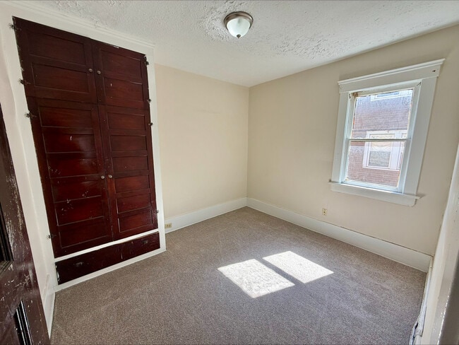 590 Schiller Ave Unit 1