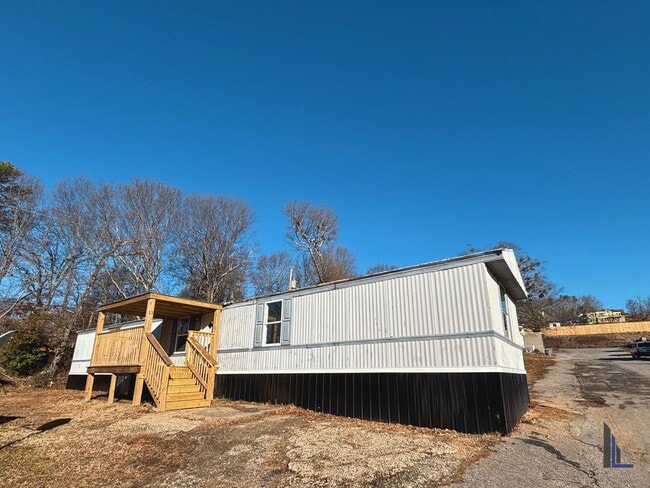 Building Photo - Cypress Unit Lot 13