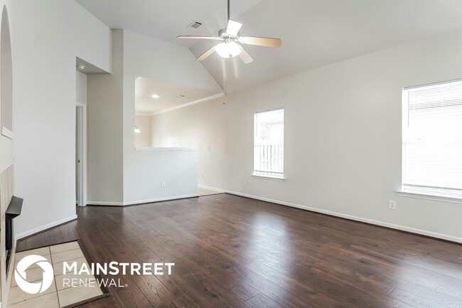 Photo - 4503 Rosser Loop Dr