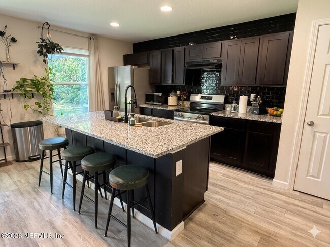 Photo - 6432 Bates Drive