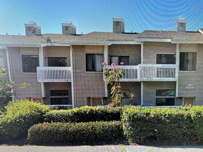 Building Photo - 4082 Mahaila Ave Unit #C