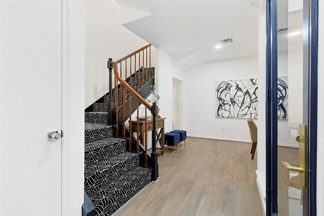 Photo - 526 Colquitt St