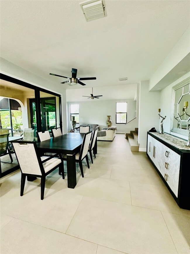 Photo - 686 Deer Creek Via Verona