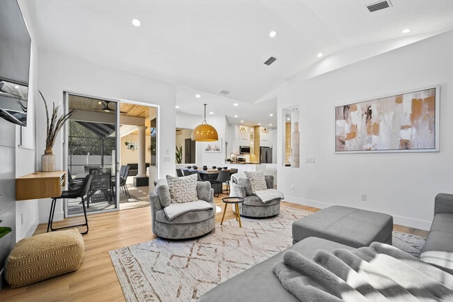 Photo - 110 Wellstone Dr Unit ID1261615P