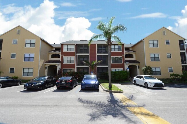 11901 4th St N Unit 6106