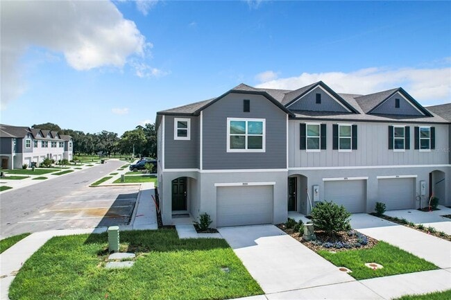 Building Photo - 3886 ACADEMIA Ave